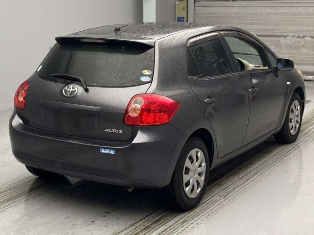 TOYOTA AURIS 2009
