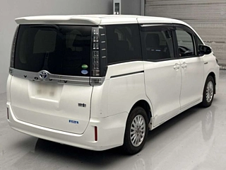 TOYOTA VOXY 2016