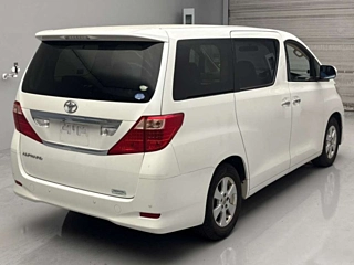 TOYOTA ALPHARD 2010
