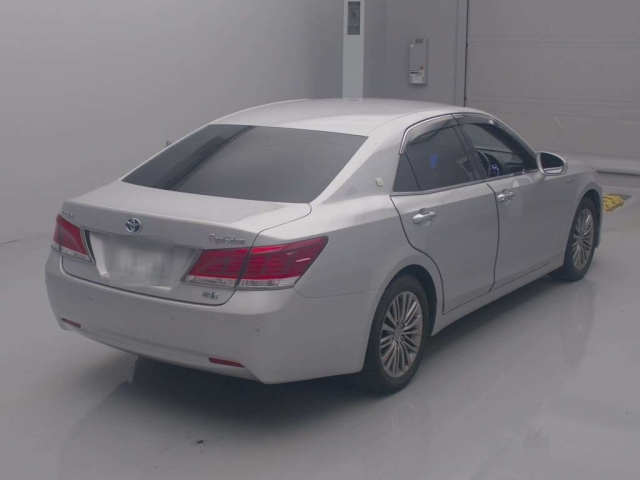 TOYOTA CROWN 2015