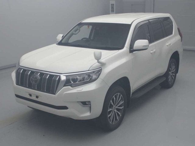 TOYOTA LAND CRUISER PRADO 2018