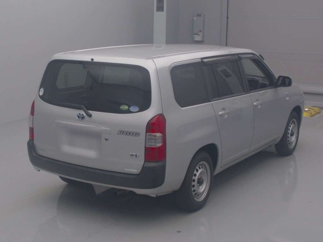 TOYOTA SUCCEED 2020