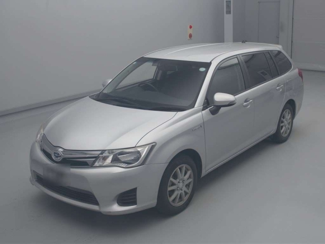 TOYOTA COROLLA FIELDER 2015