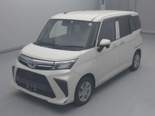 TOYOTA ROOMY 2022