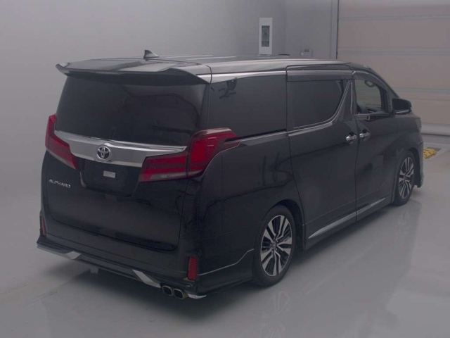 TOYOTA ALPHARD 2023