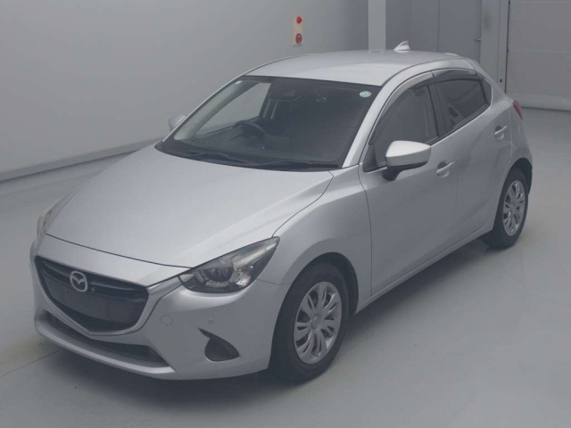 MAZDA DEMIO 2018