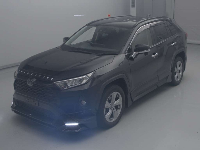 TOYOTA RAV4 2021