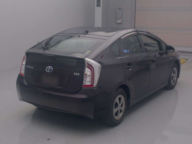 TOYOTA PRIUS 2013