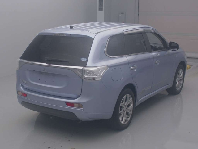 MITSUBISHI OUTLANDER PHEV 2014