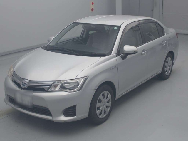 TOYOTA COROLLA AXIO 2013