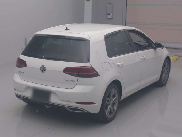 VOLKSWAGEN GOLF 2020