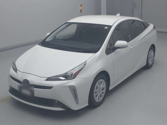 TOYOTA PRIUS 2021