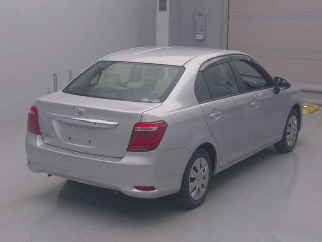 TOYOTA COROLLA AXIO 2016