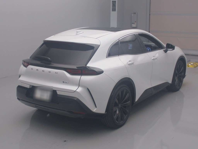 TOYOTA CROWN SPORT 2024