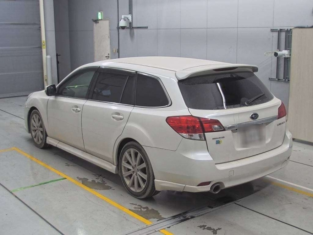 SUBARU LEGACY 2012