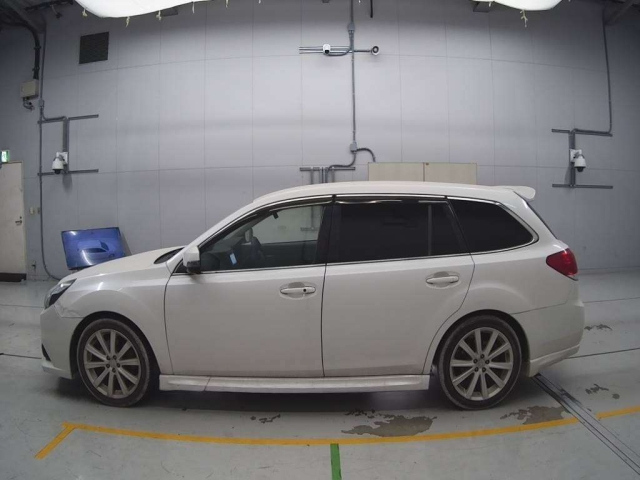 SUBARU LEGACY 2012