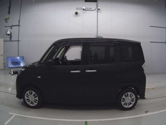 TOYOTA TANK 2017