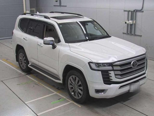 TOYOTA LAND CRUISER 2024