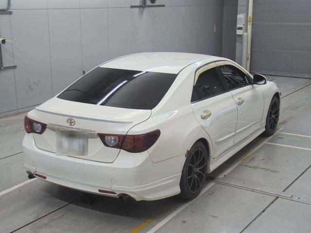 TOYOTA MARK X 2011