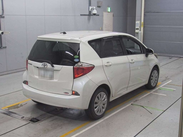 TOYOTA RACTIS 2013