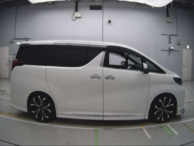 TOYOTA ALPHARD 2020