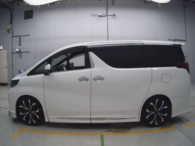 TOYOTA ALPHARD 2020