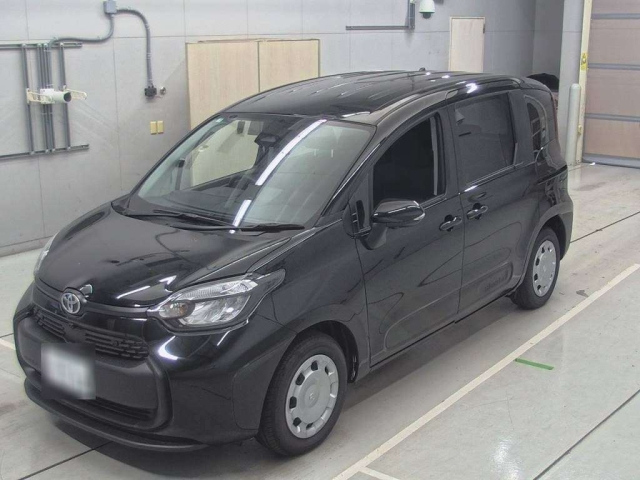 TOYOTA SIENTA 2025