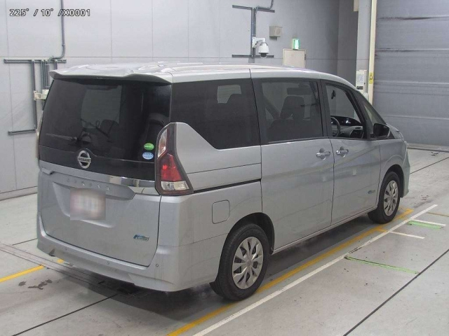 NISSAN SERENA 2018