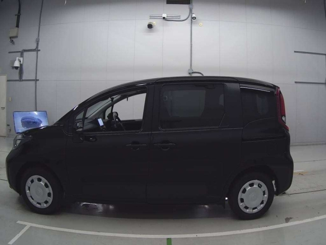 TOYOTA SIENTA 2025
