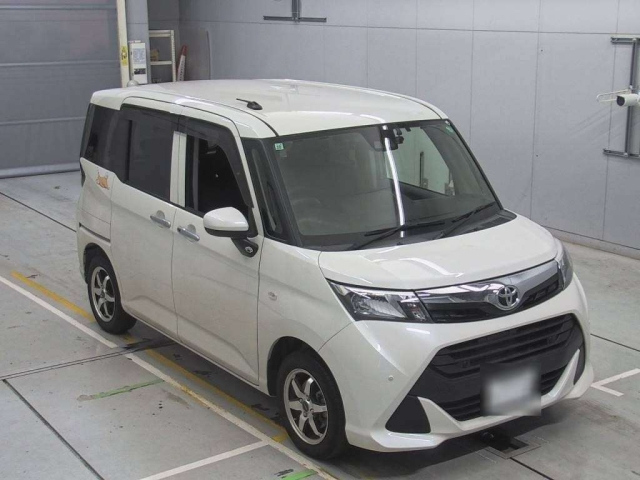 TOYOTA TANK 2019