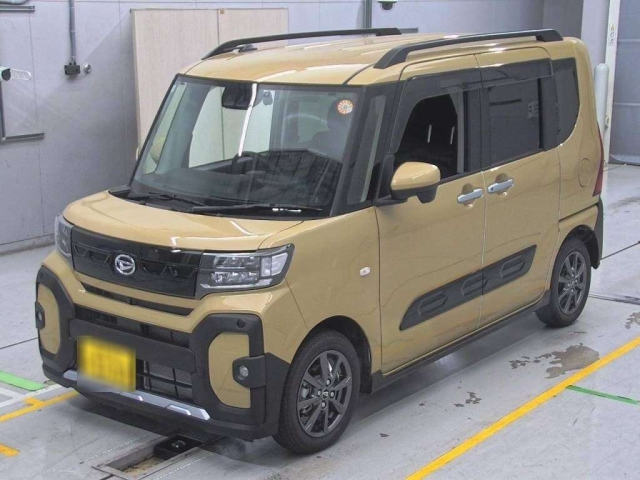 DAIHATSU TANTO 2025