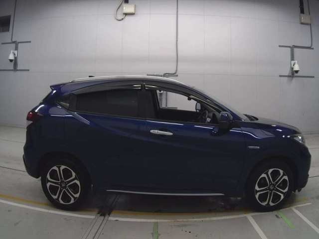 HONDA VEZEL 2017