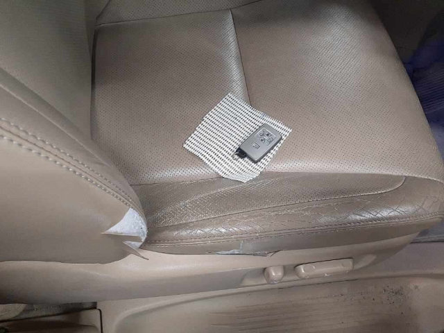 TOYOTA ALPHARD 2010