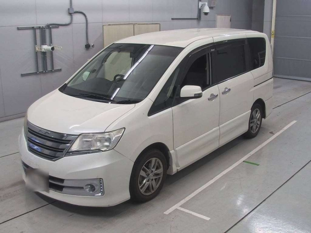 NISSAN SERENA 2011