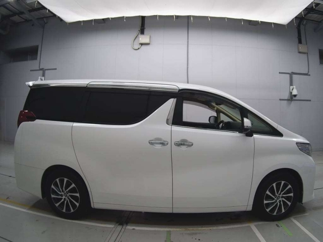 TOYOTA ALPHARD 2017