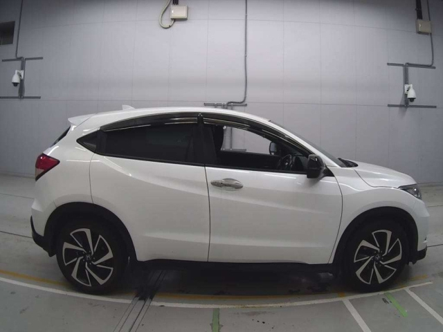 HONDA VEZEL 2017