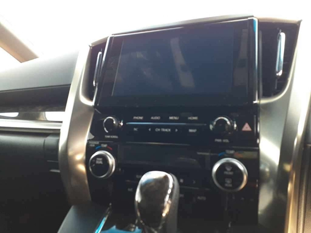 TOYOTA VELLFIRE 2021