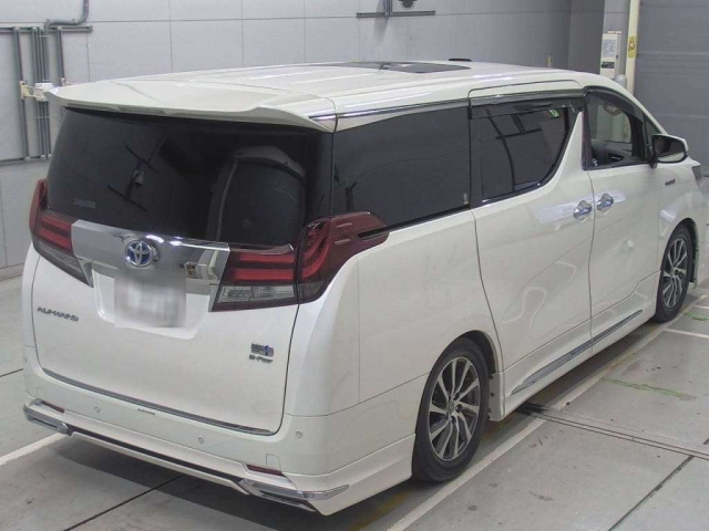 TOYOTA ALPHARD 2016
