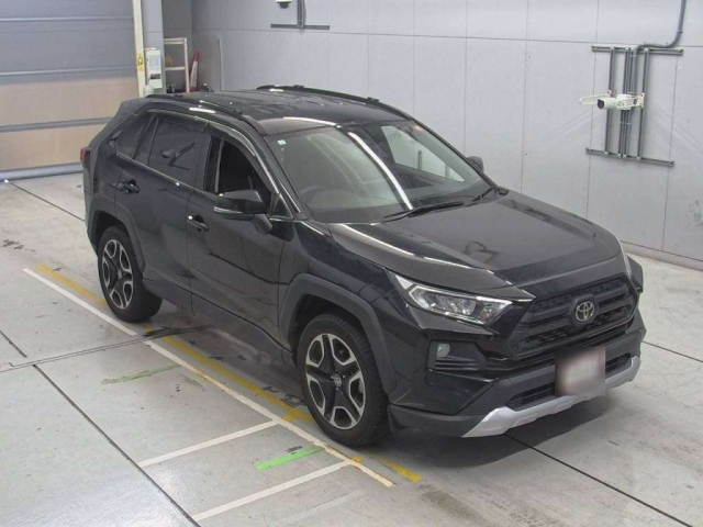TOYOTA RAV4 2021