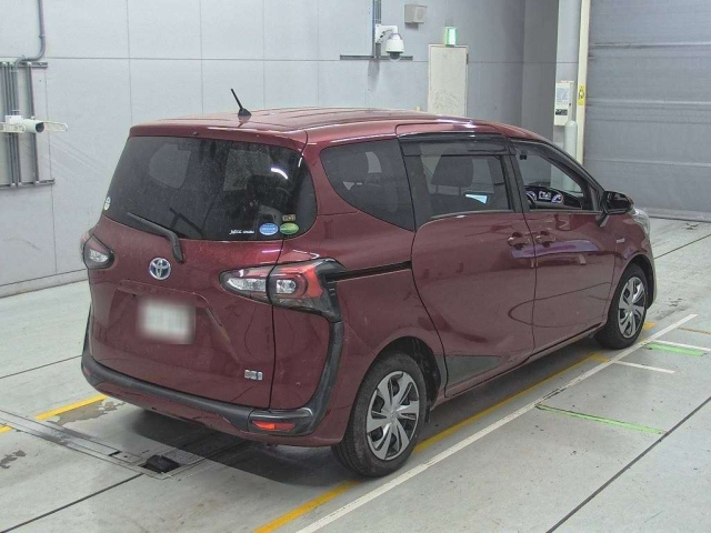 TOYOTA SIENTA 2018