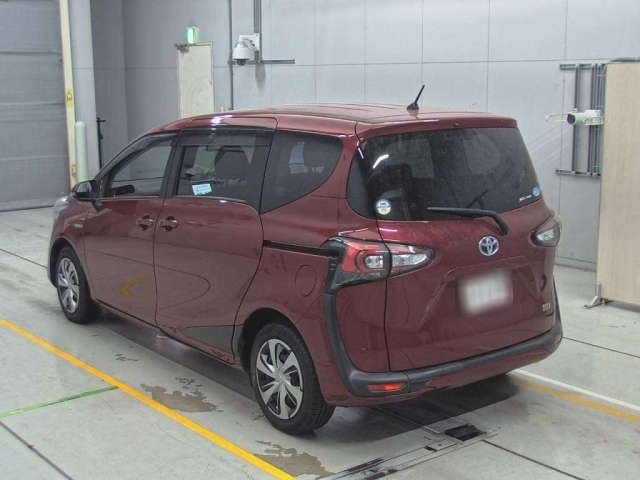 TOYOTA SIENTA 2018