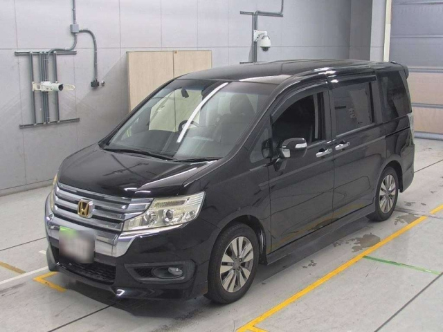 HONDA STEP WAGON 2012