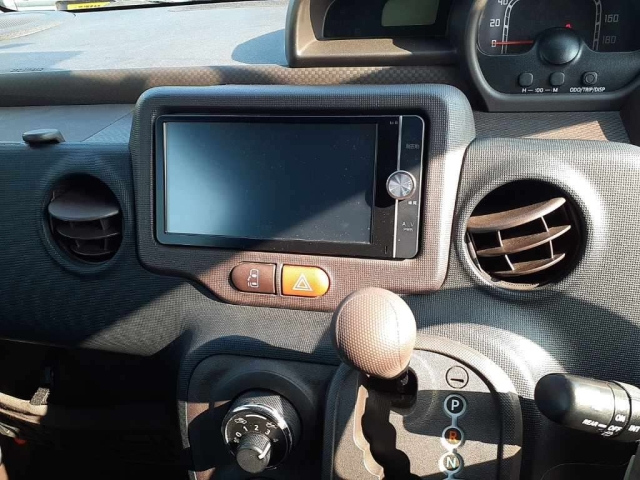 TOYOTA PORTE 2013