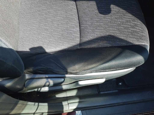 TOYOTA WISH 2011