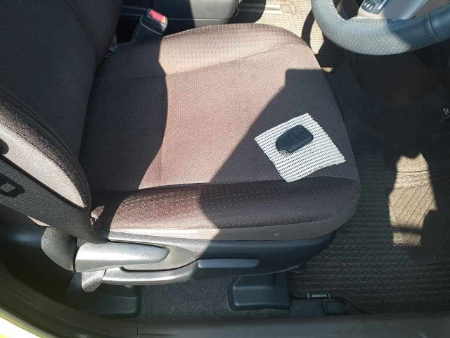 TOYOTA SPADE 2013
