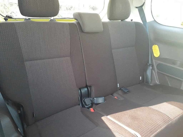 TOYOTA SPADE 2013