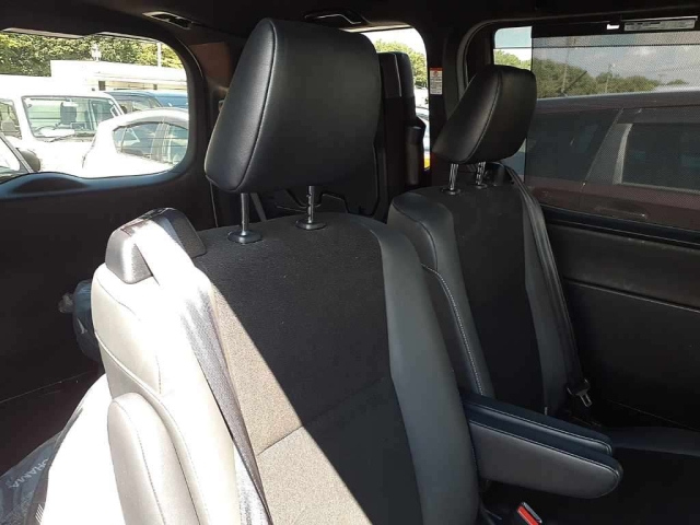 TOYOTA NOAH 2019