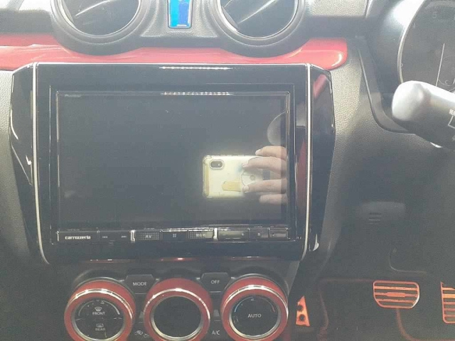 SUZUKI SWIFT 2017