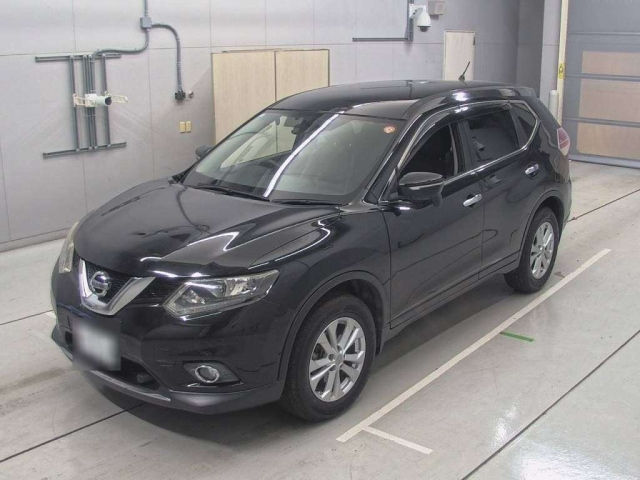 NISSAN X-TRAIL 2015