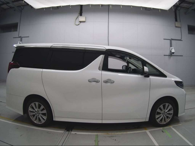 TOYOTA ALPHARD 2021